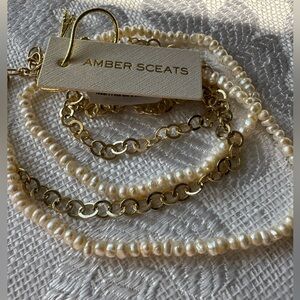 Amber Sceats The Valero
Pearl Necklace - Free People necklace